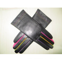 Women driving design finished sheepskin gloves